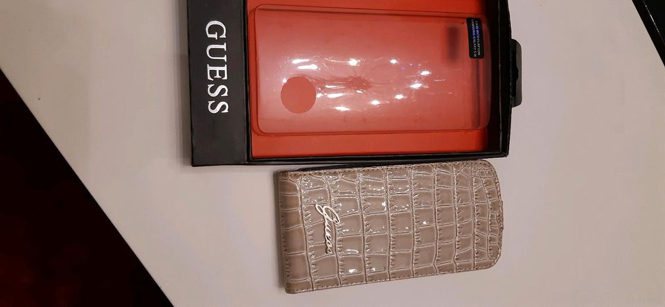 GUESS Handy Tasche Flipcase Kroko in Overath