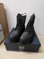 Neue Tommy Hilfiger Damen Stiefel Stiefeletten Schwarz Grau 36 Baden-Württemberg - Ihringen Vorschau