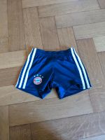 Kurze Hose von Adidas FC Bayern München 92 Neuhausen-Nymphenburg - Neuhausen Vorschau