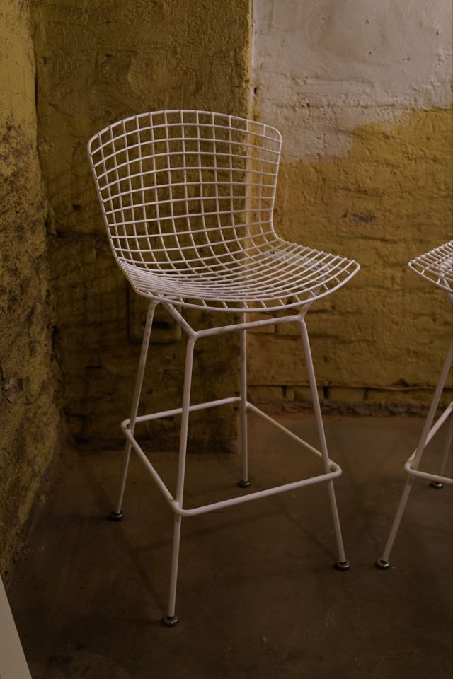 Knoll International Harry Bertoia Barhocker Stuhl Diamond Chair in Offenbach