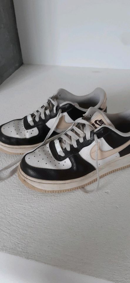 Nike Air Force 1 Gr 39 in Gangelt