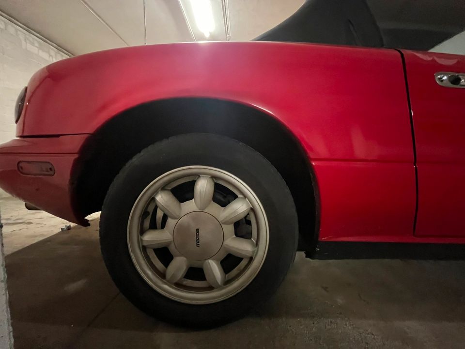Mazda MX 5 Miata Oldtimer versiegelt in Lüneburg