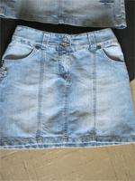 Packet  -4 Röcke+2 shorts+6 Tops Gr. 34-36-38- nur 0,70 je Essen - Essen-Stadtmitte Vorschau