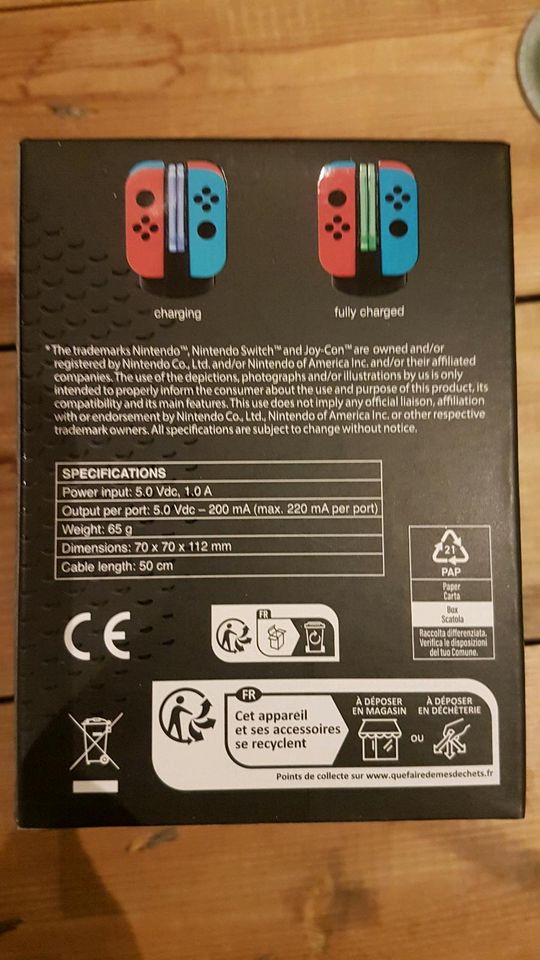 Neue doppel Ladestation Nintendo Switch Controller in Karlstein