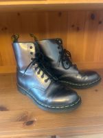 Dr. Martens Silber metallic 41 Hessen - Bensheim Vorschau