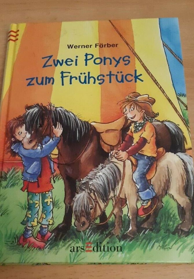 Buch : zwei Ponys zum Frühstück von Werner Färber in Stapelfeld