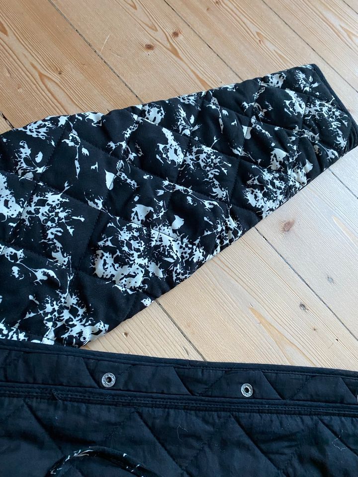 Mantel Jacke Stepp Quilt schwarz weiß Kimono East Trend 36 38 in Hannover