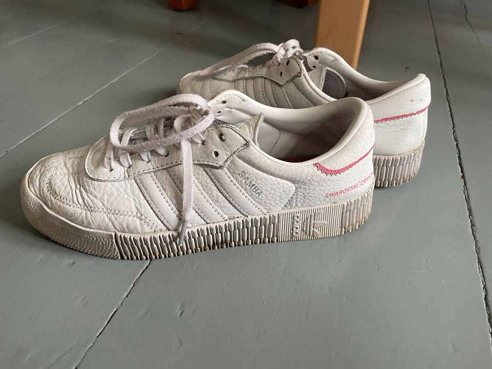 Adidas Sambarose special edition Swarovski in Berlin - Reinickendorf | eBay  Kleinanzeigen ist jetzt Kleinanzeigen