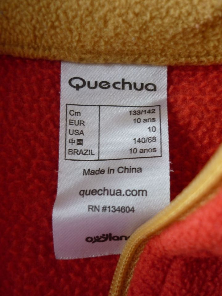 2x Quechua Fleece Pullover Shirt, Gr.140, in orange u. beere ,get in Bad Schönborn