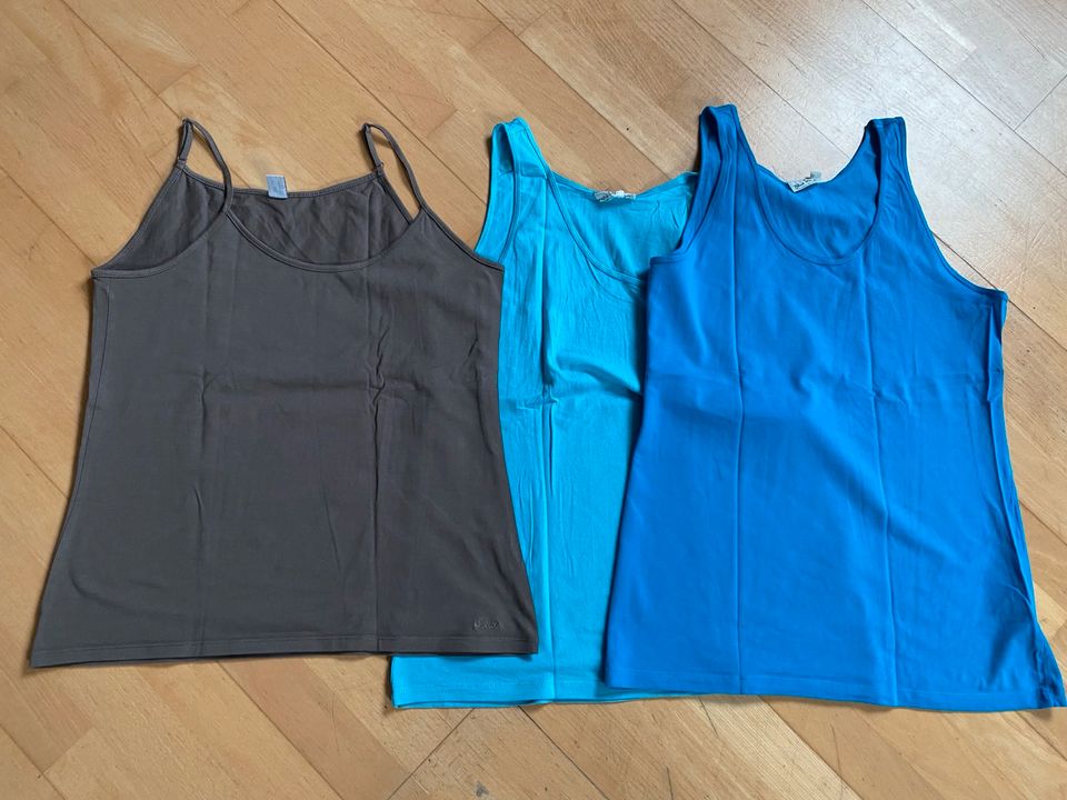 3 TOPS / ärmellose Shirts, S. Oliver Gr. 44 in Dillingen (Saar)