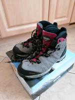Wanderschuhe von Meindl, Gr. 41, fällt aus wie 40 Sachsen - Ottendorf-Okrilla Vorschau