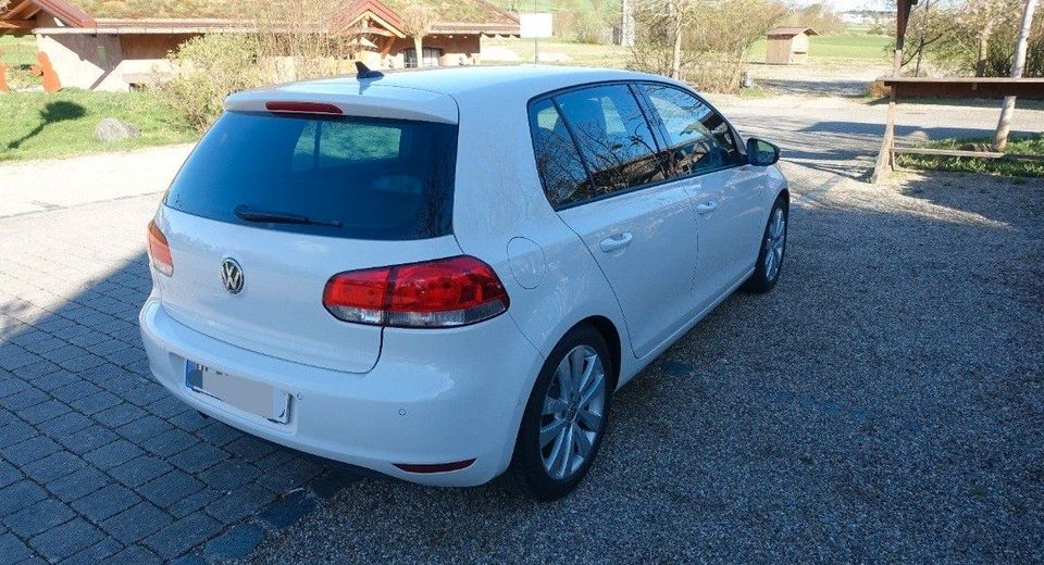 Volkswagen Golf 1.2 TSI Style Style in Burgrieden