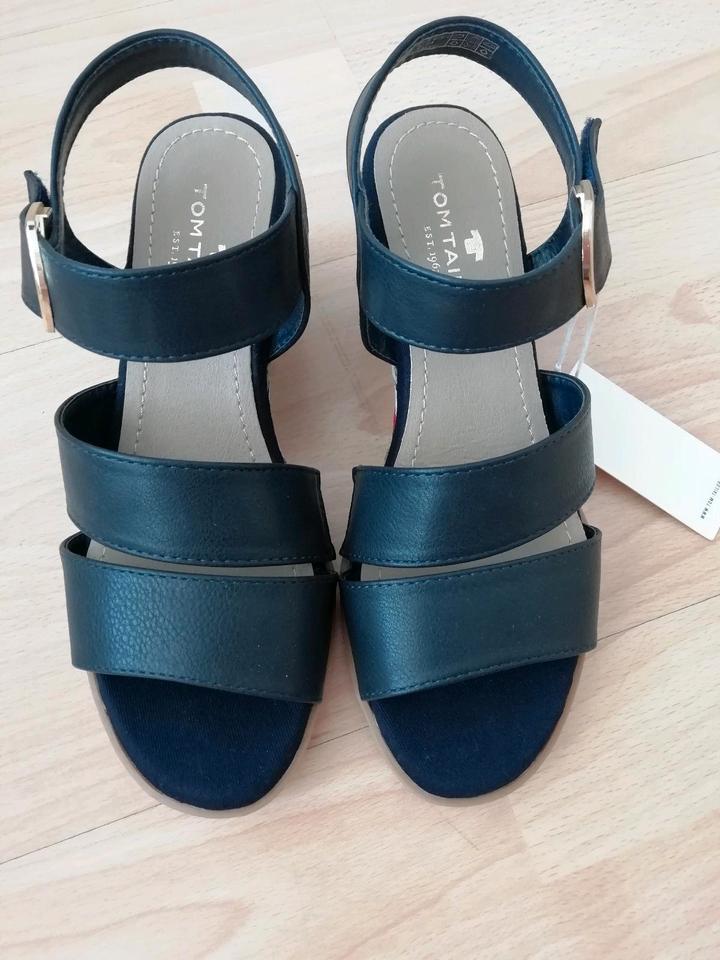 Damen Sandalen Gr 37 Tom Tailor Keilabsatz blau neu in Weiden (Oberpfalz)