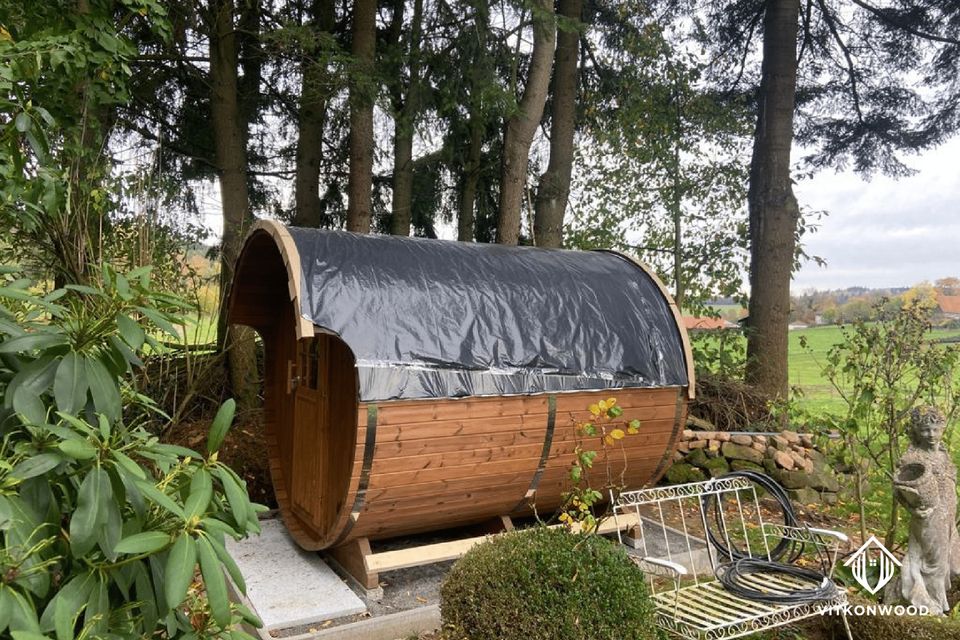 Premium VITKONWOOD Fasssauna mit Vordach und Vollmond-Panorama | 2,7 Meter | Thermoholz | GRATIS Lieferung | Saunafass | Fassauna | Gartensauna | Aussensauna | Saunatonne | Sauna in Diekholzen