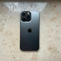 iPhone 13 Pro 256 GB mit zwei Cases Leipzig - Leipzig, Zentrum-West Vorschau