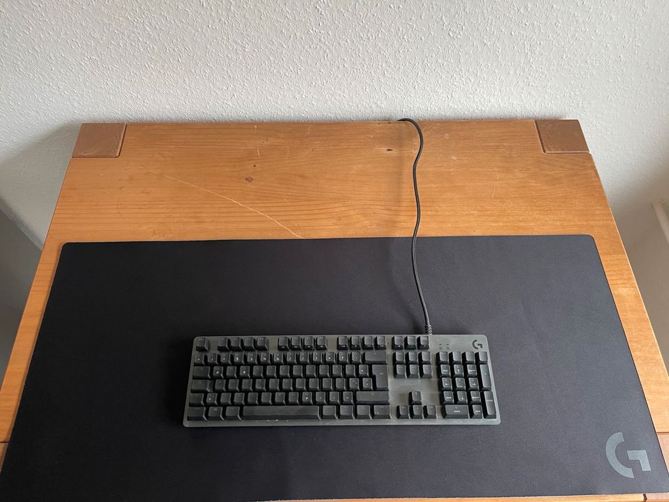 LG Tastatur G512 und Mauspad G840 in Wolfsburg