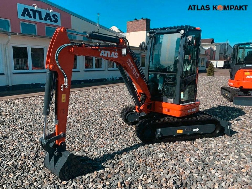 NEUFAHRZEUG - Atlas AC 25UF Minibagger Kurzheck - Einsatzgewicht 2,65 t - Motorleistung 14.6 kW / 2400 rpm - Motor Marke YANMAR - Kompaktbagger Baufahrzeug Baumaschine Gartenbagger Kettenbagger kaufen in Heemsen