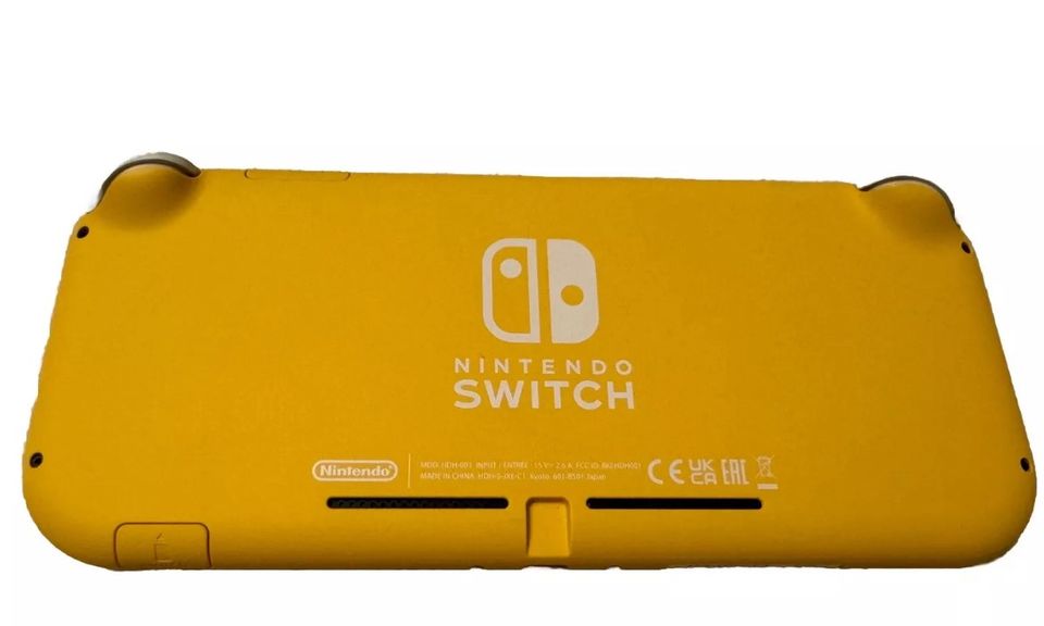 Nintendo Switch Lite Konsole gelb 130€* in Herrenberg