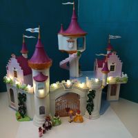 Playmobil 6848 Prinzessinnen Schloss mit Zubehör und mehr Bremen - Walle Vorschau