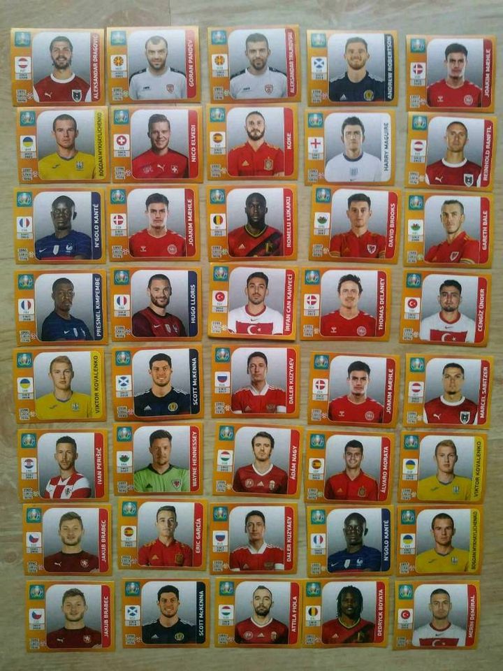 Sammelbilder, u. a. Panini WM 2022, EM 2020, Shaun d. Schaf in Bockhorn