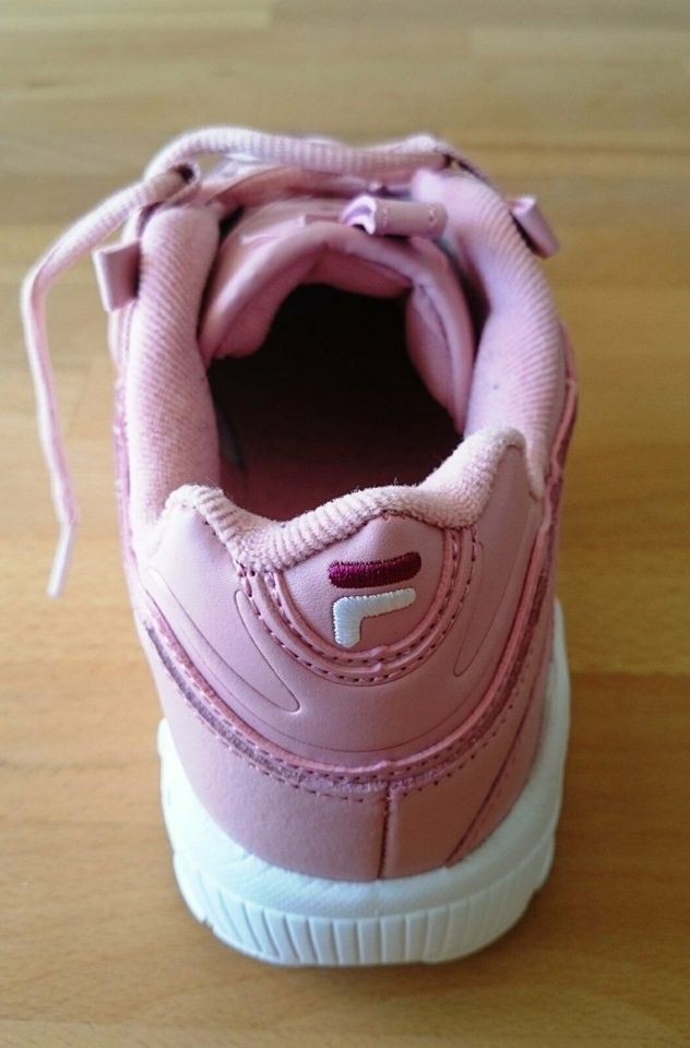 FILA Damen Sportschuhe Pink Größe 39 Neuwertig in Appenweier