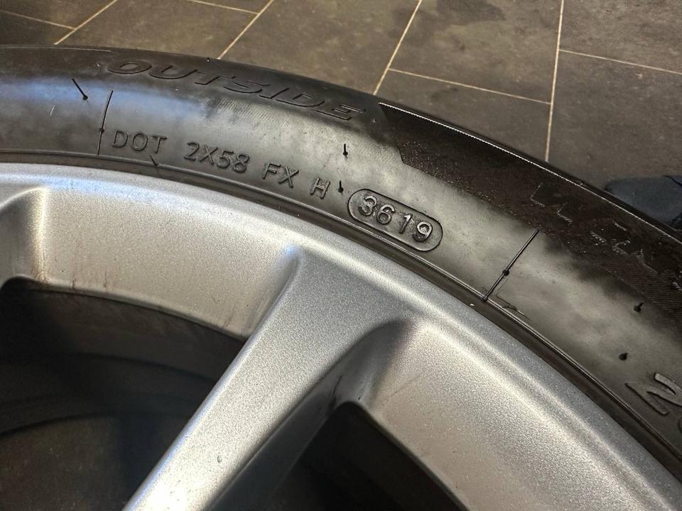 Winterreifen Winterräder Alufelgen Felgen CLA A B Klasse W177 in Halle