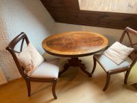 Ovaler Biedermeier Tisch mit 2 Stühlen Hessen - Wehrheim Vorschau
