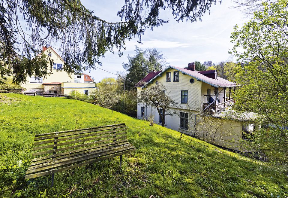 AUKTION: Denkmalgeschützte Villa im Südviertel von Eisenach in Eisenach