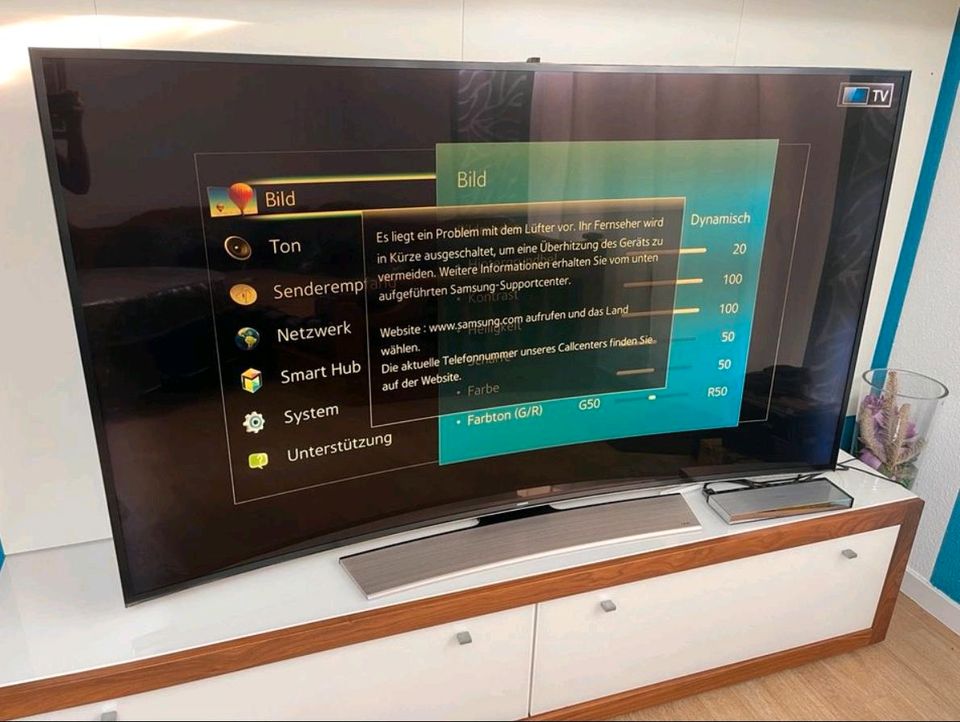 Samsung Smart TV UE78HU8590V 78 Zoll Curved UHD *Defekt * in Radeberg