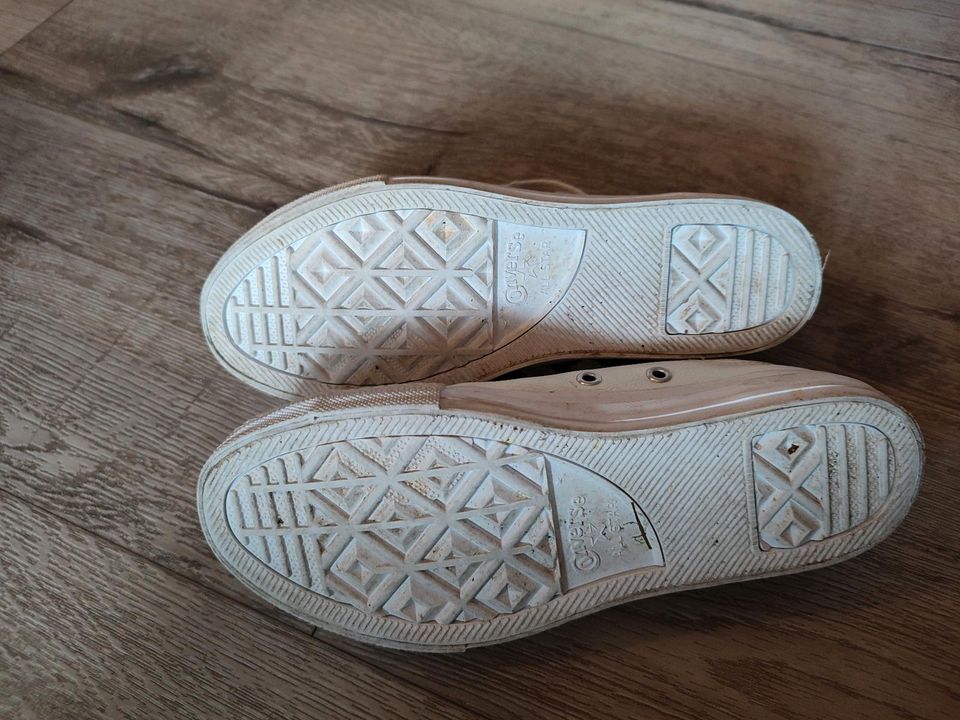 Converse weiss Creme Gr. 35 wie neu Kommunion in Borken