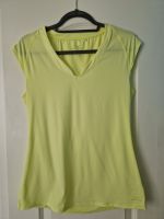 Neu. Sporttop Sportshirt Gelb Venice Beach Gr. XL 42 atmungsaktiv Köln - Lindenthal Vorschau