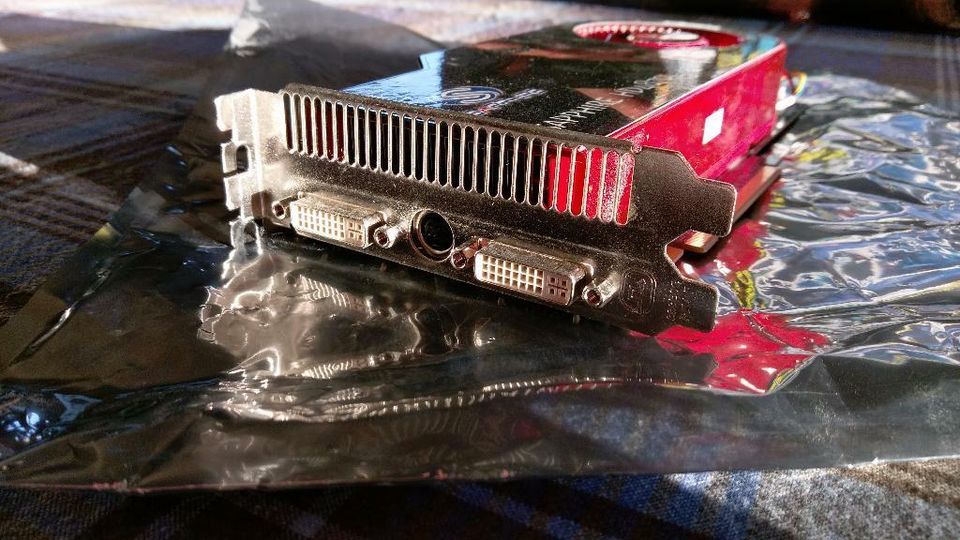 Sapphire ATI Radeon HD4870 512MB GDDR5 RAM in Idstein