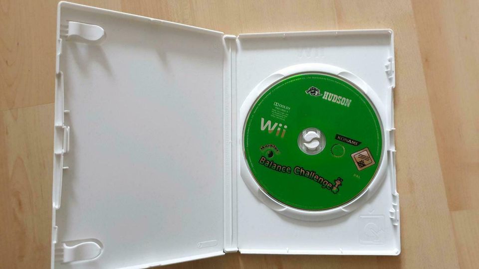 Nintendo Wii Balance Board + WiiFitPlus und Ballance Challenge in Schwaikheim