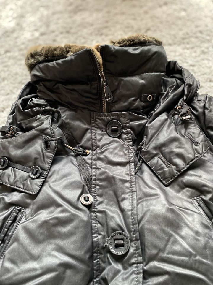 Peuterey Jacke Daunenjacke Parka Größe 38/40 in Ratingen