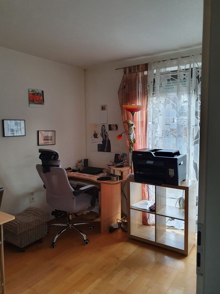 Monteur/Handwerker Wohnung für max.4 Handwerker/ 4 Einzelzimmer in Köln