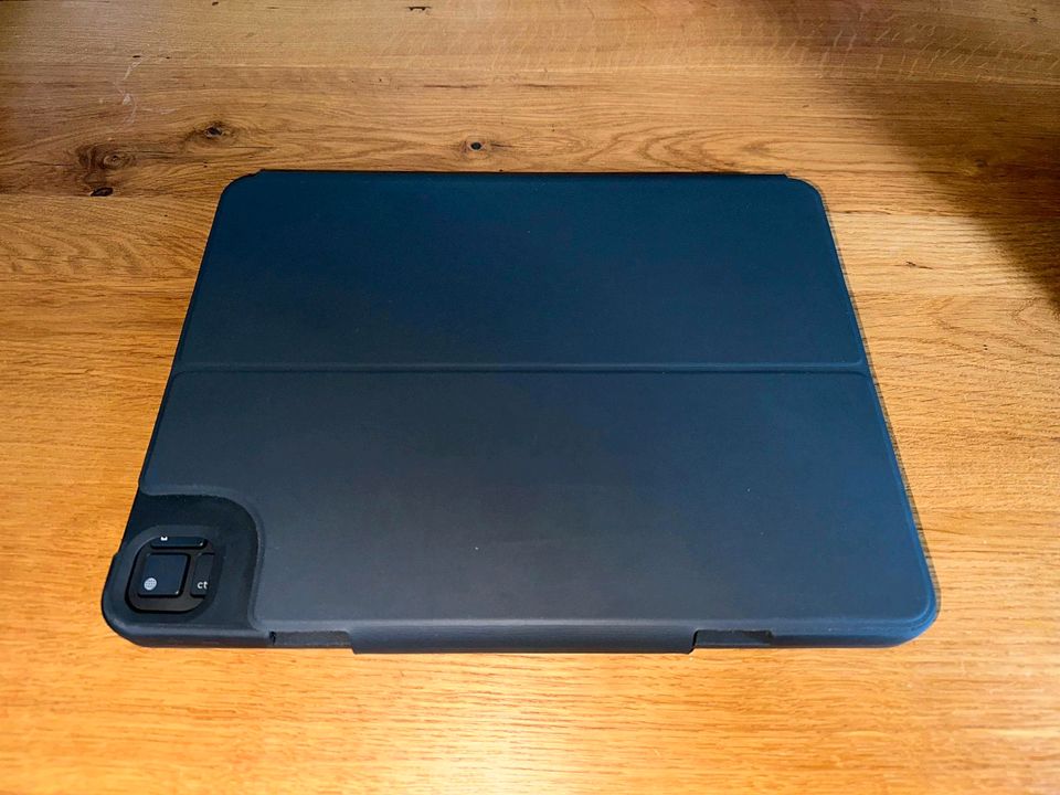 Logitech Slim Folio Pro für i Pad in 1a Zustand! in Düsseldorf