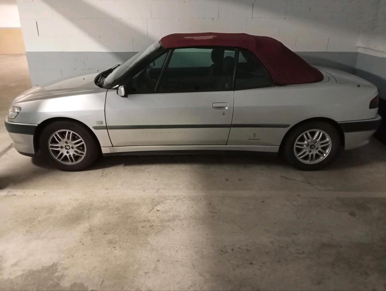 Abbildung des Autos Peugeot 306 Cabrio