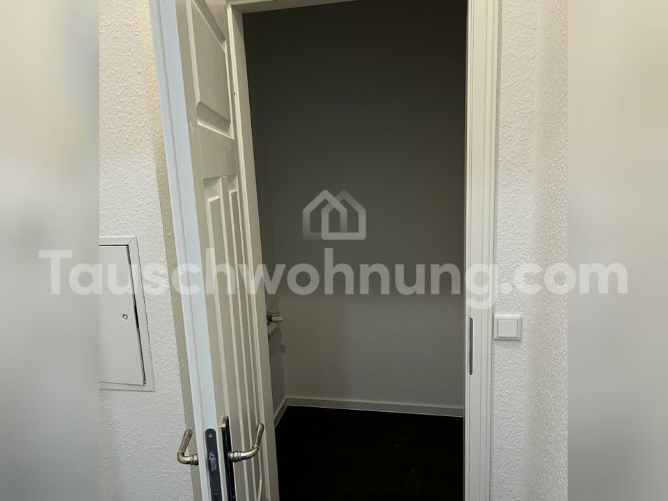 [TAUSCHWOHNUNG] Gemütliche Zweiraumwohnung mit Wohnküche und Abstellraum in Dresden