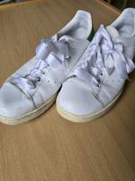 Adidas Sneaker Stan Smith Leder Weiß Größe 40.66 Hessen - Schwalbach a. Taunus Vorschau