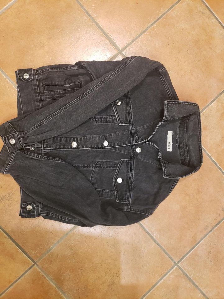 Verkaufe Jeansjacke in Uetze