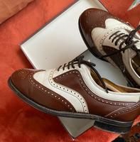Burberry´s Golfschuhe Herren 8 1/2, bicolor Kr. München - Planegg Vorschau