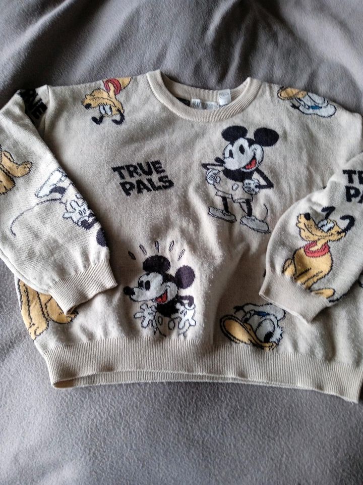 Pullover Strickpullover Gr 146 152 Disney H&M in Deudesfeld