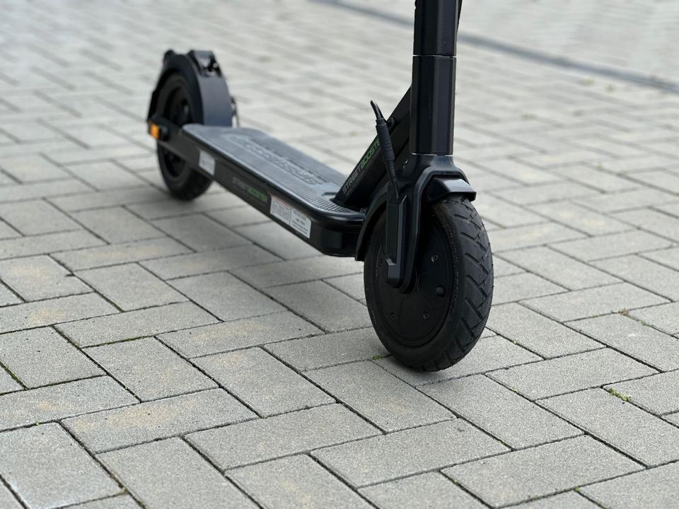 E-Scooter Streetbooster ONE - schwarz - NEU! in Niedernberg