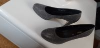 Pumps, silber, Gabor, Gr. 7 (41), NEU - Damenschuh -NP ca. 95 € Bayern - Harburg (Schwaben) Vorschau