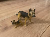 Schleich Spielzeug Spielfiguren Hund und Welpe Berlin - Treptow Vorschau