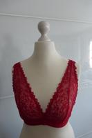 Spitzen BH 85 A kirschrot Bodyflirt BH ohne Bügel 85A -sehr schön Saarland - Püttlingen Vorschau