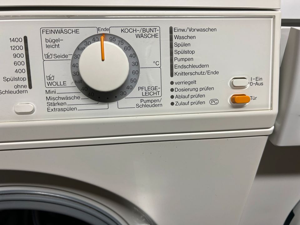 Miele Waschmaschine 5kg 24 Monate Garantie in Ludwigsburg