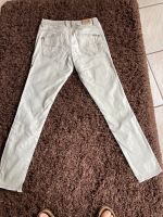 Garcia Jeans beige  Gr 27 slim Nordrhein-Westfalen - Finnentrop Vorschau