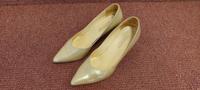 Pumps in sand/ beige, Peter Kaiser, Gr. 39,5 (6), Absatz 6 cm Niedersachsen - Ankum Vorschau