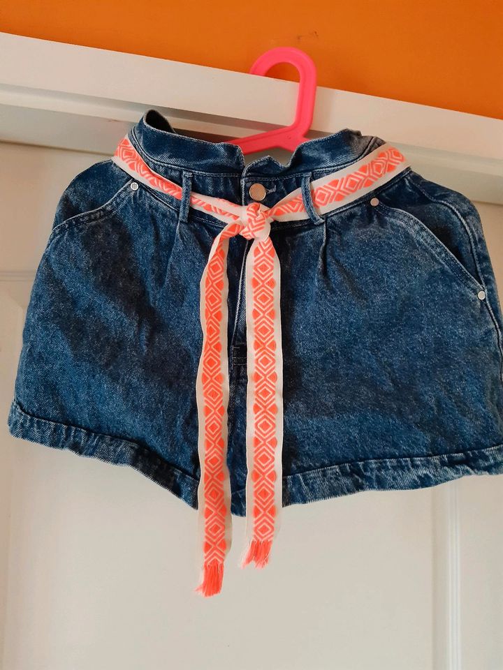 ONLY Denim Short 34 Highwaist 1x getragen Gürtel neonkoralle in Saarlouis